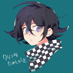 Rule 34 | 1boy, arare (op ed 000), asa me daiki, black hair, checkered clothes, checkered scarf, closed mouth, cropped shoulders, danganronpa (series), danganronpa v3: killing harmony, flipped hair, frown, green background, grey eyes, hair ornament, highres, looking at viewer, male focus, medium hair, oma kokichi, scarf, simple background, solo, translation request