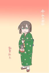 Rule 34 | 2girls, akeome, alternate costume, bag, black hair, bob cut, commentary request, daitou (kancolle), gradient background, green eyes, green kimono, happy new year, highres, japanese clothes, kantai collection, kimono, looking at viewer, madmag1990, mini person, minigirl, multiple girls, nagato (kancolle), new year, orange background, satchel, short hair, sidelocks