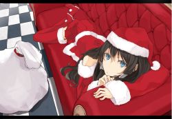 Rule 34 | 1girl, black hair, blue eyes, christmas, couch, detached sleeves, dutch angle, from above, hat, letterboxed, long hair, looking at viewer, lying, miruto netsuki, on stomach, original, pleated skirt, red upholstery, santa costume, santa hat, skirt, solo, tufted upholstery