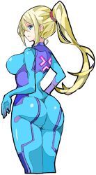 Rule 34 | 1girl, ass, blonde hair, blue bodysuit, blush, bodysuit, enpe, gun, high ponytail, highres, impossible bodysuit, impossible clothes, looking at viewer, metroid, mole, mole under mouth, nintendo, ponytail, samus aran, shiny clothes, simple background, skin tight, smile, solo, super smash bros., weapon, white background, zero suit