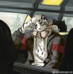 Rule 34 | 1boy, absurdres, aged down, animal ears, arknights, elbow rest, furry, furry male, headphones, highres, hood, hoodie, male focus, mountain (arknights), neck pillow, short hair, solo, thick eyebrows, tiger boy, tiger ears, upper body, white hair, yingou li de wenyi zhi yuan