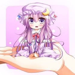 Rule 34 | 1girl, blush, capelet, chibi, close-up, crescent, ehimedaisuki, female focus, hair ribbon, hat, highres, in palm, long hair, looking at viewer, mini person, minigirl, patchouli knowledge, purple eyes, purple hair, ribbon, sidelocks, simple background, smile, solo, solo focus, touhou, very long hair, warabi mochi (ehimedaisuki)