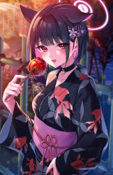 Rule 34 | 1girl, absurdres, animal ears, animal print, black choker, black hair, black kimono, blue archive, blush, breasts, candy apple, cat ears, choker, commentary request, extra ears, fish print, flower, food, hair flower, hair ornament, halo, hand on own hip, highres, holding, holding food, japanese clothes, kazusa (blue archive), kimono, looking at viewer, medium breasts, obijime, open mouth, outdoors, pink halo, pink sash, pizza (pizzania company), print kimono, red eyes, sash, short hair, solo, summer festival, twilight, wide sleeves, yukata
