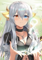 Rule 34 | 1girl, between breasts, black choker, blue eyes, breasts, bubble, choker, cleavage, commentary request, hair between eyes, hair ornament, highres, horns, ideal (p&amp;d), jewelry, kanaria hisagi, looking at viewer, multicolored eyes, necklace, pointy ears, puzzle &amp; dragons, silver hair, solo, water drop, yellow eyes