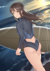Rule 34 | 1girl, ass, bodysuit, brown hair, closed mouth, commentary request, diving suit, dutch angle, from behind, highres, holding, holding surfboard, kitazawa (embers), long hair, long sleeves, looking at viewer, looking back, original, solo, sun, sunset, surfboard, swimsuit, water, wetsuit, wind, yellow eyes