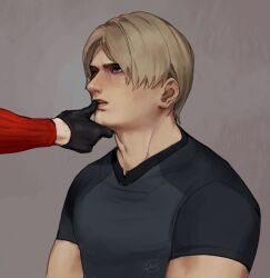 Rule 34 | 1boy, 1girl, ada wong, assertive female, black gloves, blonde hair, commentary, english commentary, gloves, grey eyes, hand on another&#039;s chin, highres, kiwi scorner, leon s. kennedy, male focus, muscular, muscular male, resident evil, resident evil 4, shirt, signature, t-shirt, upper body
