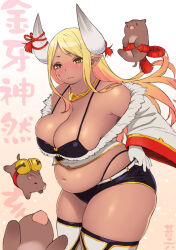 Rule 34 | 1girl, bare shoulders, blonde hair, blush, breasts, cleavage, closed mouth, commentary request, cowboy shot, dark skin, fur trim, gloves, gradient background, granblue fantasy, highres, horn ornament, horn ribbon, horns, jinroku, kumbhira (granblue fantasy), large breasts, light brown background, long hair, looking at viewer, navel, off shoulder, pointy ears, ribbon, short shorts, shorts, sidelocks, sweatdrop, thick thighs, thighhighs, thighs, translation request, white background, white gloves, wide sleeves, yellow eyes