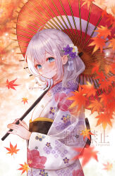 1girl ahoge autumn autumn_leaves blue_eyes closed_mouth commentary_request commission floral_print floral_print_kimono flower flower_request from_side ginniroya hair_flower hair_ornament highres holding holding_umbrella japanese_clothes kimono leaf long_sleeves looking_at_viewer maple_leaf obi oil-paper_umbrella original outdoors print_kimono purple_flower sash short_hair sidelocks skeb_commission smile solo tassel tassel_hair_ornament twitter_username umbrella upper_body watermark white_flower white_kimono wide_sleeves