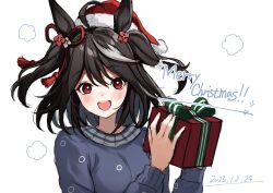 Rule 34 | 1girl, alternate costume, animal ears, black hair, blue shirt, blush, box, commentary, dated, double-parted bangs, english text, gift, gift box, hair between eyes, hair ornament, hair ribbon, hat, highres, holding, holding gift, horse ears, horse girl, kitasan black (umamusume), long sleeves, looking at viewer, merry christmas, multicolored hair, na-code (gurich), open mouth, red eyes, red hat, red ribbon, ribbon, santa hat, shirt, short hair, simple background, smile, solo, streaked hair, two side up, umamusume, white background, white hair