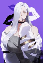 1girl asymmetrical_clothes bare_shoulders black_choker breasts choker cosmetics culinto1 eyeshadow fate/grand_order fate_(series) grey_hair hair_over_one_eye heart highres huge_breasts jacket lipstick_mark lipstick_tube looking_at_viewer makeup omi-san_(fate) simple_background sleeves_past_fingers sleeves_past_wrists smile solo upper_body white_jacket yellow_eyes