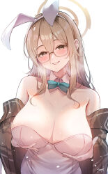 1girl akane_(blue_archive) akane_(bunny)_(blue_archive) animal_ears aqua_bow aqua_bowtie bare_shoulders blue_archive bow bowtie breasts brown_hair brown_halo cleavage collarbone commentary_request detached_collar fake_animal_ears glasses hair_between_eyes halo highres large_breasts leotard long_hair looking_at_viewer official_alternate_costume playboy_bunny rabbit_ears sea_nami signature simple_background solo upper_body white_background white_leotard