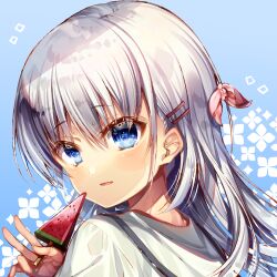 Rule 34 | 1girl, blue background, blue eyes, blush, bow, chi no, close-up, eyes visible through hair, food, from behind, hair between eyes, hair bow, hair ornament, hairclip, long hair, looking at viewer, looking back, naruse shiroha, open mouth, pink bow, popsicle, sailor collar, school uniform, shirt, simple background, smile, solo, summer pockets, v, watermelon bar, white hair, white sailor collar, white shirt