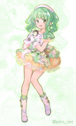Rule 34 | 1girl, alternate costume, blunt bangs, boots, bow, dress, frilled dress, frills, full body, futaba sana, gloves, green background, green bow, green dress, green eyes, green hair, green ribbon, hair ribbon, halftone, halftone background, hat, highres, holding, holding microphone, idol, knees together feet apart, layered dress, looking at viewer, magia record: mahou shoujo madoka magica gaiden, mahou shoujo madoka magica, microphone, open mouth, paru rari, polka dot, polka dot dress, ribbon, short dress, short sleeves, sidelocks, solo, twintails, twitter username, wavy hair, white footwear, white gloves, white hat, zoom layer