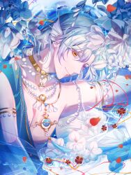 Rule 34 | 1boy, armlet, bishounen, choker, falling petals, fins, flower, grey hair, head fins, heterochromia, highres, jewelry, light smile, looking at viewer, male focus, muxiangzi95632, necklace, pearl necklace, petals, profile, purple eyes, solo, string, string of fate, the tale of food, upper body, white flower, yellow choker, yellow eyes, zhenzhu ri yue bei