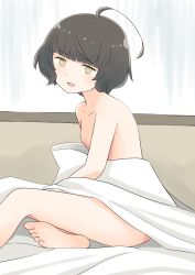 Rule 34 | 1girl, ahoge, barefoot, bed sheet, black hair, blunt bangs, breasts, commentary request, highres, kantai collection, kishinami (kancolle), looking at viewer, naked sheet, nude, short hair, sitting, small breasts, solo, toplow, under covers, wavy hair, yellow eyes