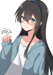 Rule 34 | 1girl, absurdres, alternate costume, artist logo, black hair, blue eyes, blue hairband, blue jacket, glasses, hairband, highres, hood, hooded jacket, jacket, kantai collection, lanthan, long hair, one-hour drawing challenge, ooyodo (kancolle), shirt, simple background, smile, solo, upper body, white background, white shirt