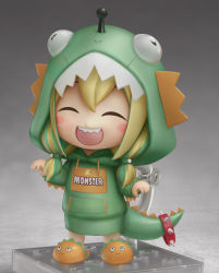 1girl, :d, ^ ^, absurdres, amano pikamee, animal hair ornament, artist name, blonde hair, blush stickers, bright pupils, claw pose, closed eyes, commentary, dinosaur costume, dinosaur hood, dinosaur tail, english commentary, eyes closed, figure stand, green hair, green hoodie, grey background, hands up, highres, hood, hoodie, low twintails, multicolored hair, nendoroid, official alternate costume, open mouth, sharp teeth, shiori2525, simple background, slippers, smile, solo, streaked hair, tail, teeth, twintails, two-tone hair, voms, white pupils