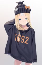 Rule 34 | 1girl, abigail williams (fate), absurdres, arm behind head, arm up, beanie, black bow, black hat, black hoodie, blonde hair, blue eyes, bow, closed mouth, collarbone, comma, crossed bandaids, drawstring, fate/grand order, fate (series), gradient background, grey background, hat, hat bow, highres, hood, hood down, hoodie, long hair, looking at viewer, orange bow, parted bangs, sanpeita, solo, translation request, white background