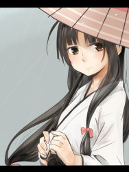 Rule 34 | 10s, 1girl, akino shuu, black hair, blunt bangs, brown eyes, gradient background, hair ribbon, japanese clothes, kantai collection, letterboxed, light smile, long hair, looking at viewer, low-tied long hair, oil-paper umbrella, rain, ribbon, shouhou (kancolle), solo, umbrella, upper body