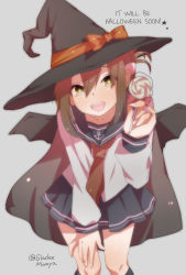 Rule 34 | 10s, 1girl, arm support, bat wings, blush, bow, brown eyes, brown hair, candy, cloak, folded ponytail, food, hair ornament, hairclip, halloween, hand on own knee, hard-translated, hat, highres, inazuma (kancolle), kantai collection, leaning forward, lollipop, pleated skirt, school uniform, serafuku, skirt, solo, suihei sen, third-party edit, translated, twitter username, wings, witch hat