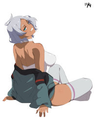 Rule 34 | 1girl, :d, ahoge, aqua eyes, bare shoulders, breasts, choker, dark-skinned female, dark skin, dated, from behind, full body, grey hair, grey jacket, grey leotard, grey thighhighs, grin, gundam, gundam suisei no majo, highres, impossible clothes, impossible leotard, jacket, large breasts, leotard, long sleeves, looking at viewer, looking back, no shoes, open clothes, open jacket, open mouth, parted lips, secelia dote, short hair, simple background, sitting, smile, solo, thighhighs, white background, white choker, yu-ta