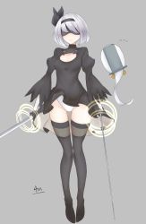 Rule 34 | 1girl, black dress, black footwear, black thighhighs, blindfold, boots, clothes lift, cosplay, dress, dress lift, dual wielding, full body, gloves, hairband, highleg, highleg leotard, highres, holding, holding sword, holding weapon, konpaku youmu, konpaku youmu (ghost), leotard, nier:automata, nier (series), pod (nier:automata) (cosplay), pod (nier:automata), shiny skin, short hair, silver hair, simple background, skindentation, solo, standing, sword, thigh boots, thigh gap, thighhighs, touhou, two-sided fabric, two-sided skirt, watari1118, weapon, white leotard, 2b (nier:automata), 2b (nier:automata) (cosplay)