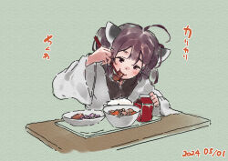 Rule 34 | 1girl, ahoge, blush, bowl, brown eyes, brown hair, chopsticks, closed mouth, dated, eating, food, food request, green background, grey kimono, head tilt, holding, holding chopsticks, japanese clothes, kimono, lamb (hitsujiniku), long sleeves, plate, rice, solo, touhoku kiritan, translation request, tray, twintails, upper body, voiceroid, wide sleeves