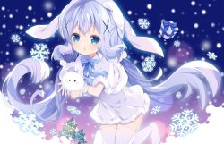 Rule 34 | 1girl, angora rabbit, animal, animal ears, blue bow, blue eyes, blue hair, bow, box, capelet, chestnut mouth, christmas lights, christmas tree, commentary request, dress, fake animal ears, fur-trimmed capelet, fur-trimmed dress, fur trim, gift, gift box, gochuumon wa usagi desu ka?, holding, holding animal, kafuu chino, knees together feet apart, long hair, looking at viewer, low twintails, no shoes, parted lips, rabbit, rabbit ears, snowflakes, thighhighs, tippy (gochiusa), tsukimi (xiaohuasan), twintails, very long hair, white capelet, white dress, white thighhighs