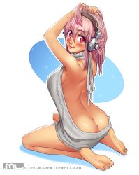 Rule 34 | 1girl, adjusting hair, arms up, ass, back, backless outfit, barefoot, blush, breasts, butt crack, cleavage, feet, full body, headphones, highres, large breasts, looking at viewer, looking back, meme attire, mleth, nitroplus, pink hair, sideboob, smile, soles, solo, super sonico, virgin killer sweater