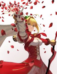 Rule 34 | 1girl, aestus estus, ahoge, blonde hair, breasts, dress, epaulettes, fate/extra, fate (series), green eyes, hair intakes, highres, holding, holding sword, holding weapon, large breasts, nero claudius (fate), nero claudius (fate) (all), nero claudius (fate/extra), petals, rose petals, solo, sword, weapon, zonotaida