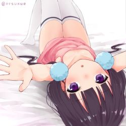 Rule 34 | 1girl, :o, bare arms, bed sheet, blend s, blunt bangs, blush, breasts, camisole, commentary request, dx (dekusu), long hair, low twintails, lying, no shoes, on back, outstretched arm, parted lips, pink shirt, purple eyes, purple hair, reaching, reaching towards viewer, sakuranomiya maika, shirt, sleeveless, sleeveless shirt, small breasts, solo, teeth, thighhighs, twintails, twitter username, upper teeth only, upside-down, very long hair, white thighhighs