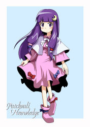 Rule 34 | &gt;:&lt;, 1girl, :&lt;, blue background, blue eyes, blush, bow, bowtie, capelet, character name, closed mouth, crescent, crescent hair ornament, dress, artistic error, female focus, front ponytail, hair ornament, long hair, no headwear, patchouli knowledge, purple dress, purple hair, sidelocks, simple background, slippers, socks, solo, standing, touhou, v-shaped eyebrows
