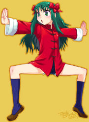 Rule 34 | 00s, 1girl, :o, arima miyako, blue socks, bow, chinese clothes, fighting stance, green eyes, green hair, hair bow, long hair, matching hair/eyes, melty blood, no pants, outstretched arms, ribbon, simple background, slippers, socks, solo, spread arms, tangzhuang, task owner, tiptoes, tsukihime, type-moon, yellow background