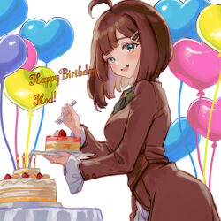 Rule 34 | 1girl, ahoge, balloon, blue eyes, bow, bowtie, brown coat, brown hair, cake, coat, food, fork, frilled sleeves, frills, green bow, green bowtie, hair ornament, hairclip, happy birthday, heart balloon, hod (project moon), holding, holding fork, holding plate, library of ruina, long sleeves, medium hair, plate, project moon, simple background, smile, solo, table, white background, y0ru73
