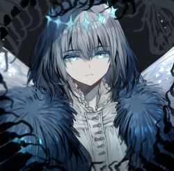 Rule 34 | 1boy, butterfly wings, crown, cyawa, fate/grand order, fate (series), grey eyes, grey hair, highres, insect wings, looking at viewer, male focus, oberon (fate), oberon (third ascension) (fate), parted lips, solo, spoilers, upper body, wings