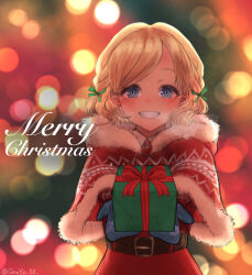 Rule 34 | 1girl, belt, blonde hair, blue eyes, blurry, blurry background, blush, bokeh, box, braid, capelet, christmas, commentary, depth of field, dress, fur-trimmed capelet, fur-trimmed hood, fur trim, gift, gift box, grin, hair ribbon, highres, holding, holding box, holding gift, hood, hood down, hooded capelet, ilikegoya, looking at viewer, merry christmas, mittens, original, parted bangs, reaching, reaching towards viewer, ribbon, short hair, smile, solo, straight-on