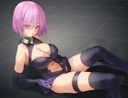 1girl bare_shoulders black_leotard black_thighhighs blush breasts cleavage cleavage_cutout clothing_cutout collar elbow_gloves fate/grand_order fate_(series) gloves hair_over_one_eye highres large_breasts leotard light_purple_hair looking_at_viewer mash_kyrielight metal_collar mx2j navel navel_cutout purple_eyes purple_gloves short_hair thigh_strap thighhighs thighs