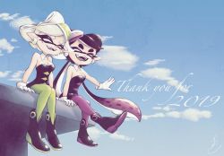 Rule 34 | 2020, 2girls, ankle boots, artist name, black dress, black footwear, black hair, black jumpsuit, blue sky, boots, breasts, callie (splatoon), cleavage, cloud, cloudy sky, collar, commentary, cousins, day, detached collar, dress, earrings, english text, facing viewer, fangs, food, food on head, gloves, gradient hair, green legwear, grey hair, highres, inkling, jewelry, jumpsuit, long hair, marie (splatoon), medium hair, mole, mole under eye, multicolored hair, multiple girls, nintendo, object on head, okome 2g2g, open mouth, outdoors, pantyhose, pointy ears, purple hair, purple legwear, short dress, short hair, short jumpsuit, side-by-side, signature, sitting, sky, smile, splatoon (series), splatoon 1, strapless, strapless dress, sushi, swept bangs, tentacle hair, thank you, very long hair, white collar, white gloves, wing collar