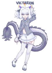 Rule 34 | 1girl, animal ears, bow, bowtie, collared shirt, dragon ears, dragon girl, dragon horns, dragon tail, elbow gloves, extetvictarion, fingerless gloves, frilled thighhighs, frills, garter straps, gloves, grey eyes, grey shirt, hair between eyes, highres, horns, kemono friends, kemono friends 3, long sleeves, looking at viewer, midriff peek, pleated skirt, scales, shirt, short hair, sidelocks, skirt, smile, solo, tail, teeth, thighhighs, twintails, white bow, white bowtie, white dragon (kemono friends), white gloves, white hair, white skirt, white thighhighs, zettai ryouiki