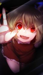Rule 34 | 1girl, against glass, blonde hair, darkness, fangs, flandre scarlet, fourth wall, looking at viewer, open mouth, outstretched arm, outstretched hand, fake phone screenshot, red eyes, reflection, slit pupils, smile, solo, terimayo, touhou, wings