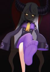 Rule 34 | 1girl, absurdres, blush, chair, chromatic aberration, crossed legs, fang, feet, highres, hololive, holox, horns, la+ darknesss, long hair, long sleeves, looking at viewer, multicolored hair, pointy ears, purple legwear, shaded face, shadow, silver hair, single sock, sitting, socks, soles, streaked hair, toes, virtual youtuber, yellow eyes