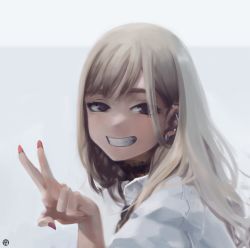 Rule 34 | absurdres, artist name, blonde hair, commentary, dana (ocana dana), ear piercing, highres, kitagawa marin, looking at viewer, nail polish, piercing, red eyes, shirt, signature, simple background, smile, solo, sono bisque doll wa koi wo suru, teeth, v, white background, white shirt