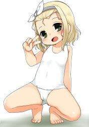 Rule 34 | 1girl, blonde hair, commentary request, flat chest, forehead, green eyes, hairband, highres, i-504 (kancolle), kantai collection, looking at viewer, luigi torelli (kancolle), medium hair, nassukun, school swimsuit, simple background, smile, solo, squatting, swimsuit, v, white background, white hairband