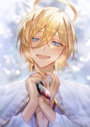 Rule 34 | 1boy, 55mot0, :d, bishounen, blonde hair, blood, bloody weapon, blue eyes, blurry, blurry background, blush, capelet, commentary request, dagger, earrings, ensemble stars!, eyelashes, glint, gold trim, hair between eyes, halo, hands up, highres, holding, holding dagger, holding knife, holding weapon, jewelry, knife, lens flare, long sleeves, looking at viewer, male focus, open mouth, shirt, sidelocks, smile, solo, tenshouin eichi, upper body, weapon, white capelet, white shirt