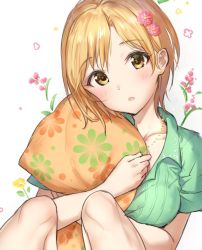 Rule 34 | 1girl, aiba yumi, blonde hair, blush, brown eyes, collarbone, commentary request, floral print, flower, green shirt, hair flower, hair ornament, head tilt, idolmaster, idolmaster cinderella girls, jewelry, knees up, looking at viewer, necklace, hugging object, open mouth, pillow, pillow hug, shirt, short hair, short sleeves, simple background, sitting, solo, takeashiro, white background