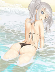 Rule 34 | 10s, 1girl, ;o, ass, back, beach, bikini, black bikini, blue eyes, blush, highres, kantai collection, kashima (kancolle), looking at viewer, looking back, ocean, one eye closed, silver hair, solo, swimsuit, throtem, twintails