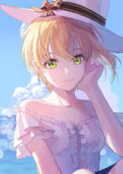Rule 34 | 1girl, absurdres, adjusting hair, bare shoulders, blonde hair, blue sky, breasts, center frills, cleavage, cloud, collarbone, dress, frills, green eyes, hair between eyes, hair blowing, hat, highres, idolmaster, idolmaster cinderella girls, looking at viewer, miyamoto frederica, off-shoulder dress, off shoulder, orangecandy rosa, outdoors, short hair, sky, small breasts, smile, solo, upper body, water, white dress, white hat