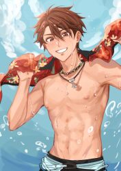 Rule 34 | 1boy, anchor necklace, bead necklace, beads, brown hair, chinese commentary, commentary request, ensemble stars!, floral print, hair between eyes, hand up, holding, holding clothes, jewelry, looking at viewer, male focus, mango (naihowda), morisawa chiaki, necklace, nipples, official alternate costume, outdoors, red eyes, short hair, smile, solo, teeth, topless male, upper body, wet face