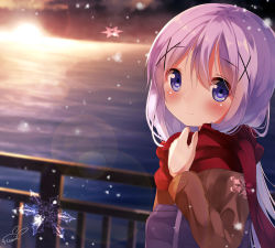 Rule 34 | 1girl, bag, blue eyes, blue hair, blush, brown coat, chinomaron, closed mouth, coat, commentary request, dutch angle, enpera, gochuumon wa usagi desu ka?, hair between eyes, head tilt, horizon, kafuu chino, long hair, looking at viewer, looking to the side, ocean, outdoors, red scarf, scarf, school bag, signature, sky, smile, snow, snowflakes, solo, sunset, very long hair, water