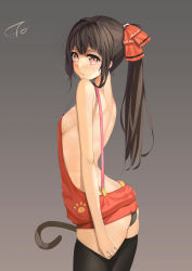 Rule 34 | 1girl, bare back, between legs, black hair, black thighhighs, blush, bow, breasts, cat tail, cowboy shot, from side, gradient background, hair bow, high ponytail, highres, long hair, looking at viewer, looking back, mr.tendou, red eyes, sideboob, small breasts, solo, strap gap, suspenders, tail, tail between legs, thighhighs